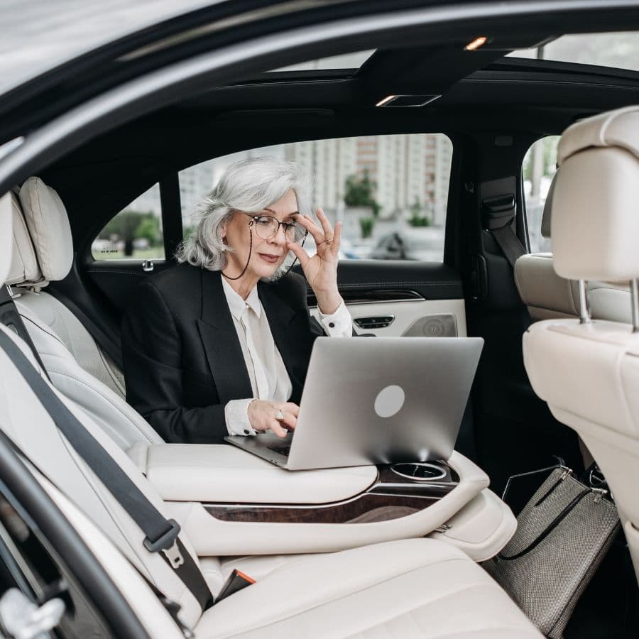 Executive & Corporate Transportation 